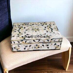 Mop Inlay Box